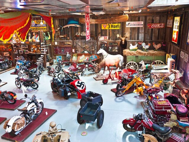 Bill's Old Bike Barn