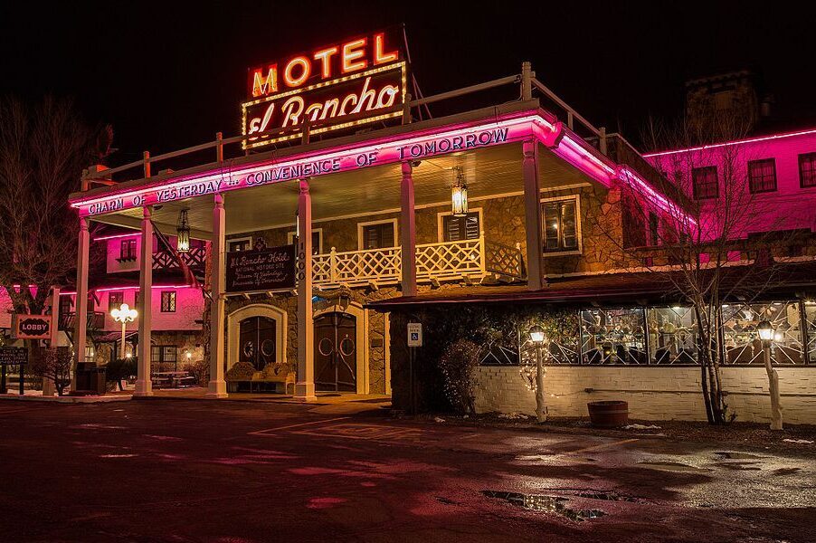 El Rancho  Hotel