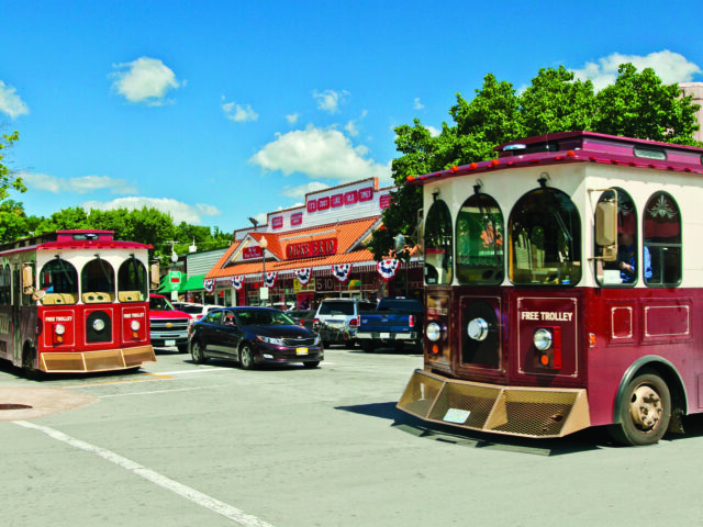 Downtown Branson Trolley