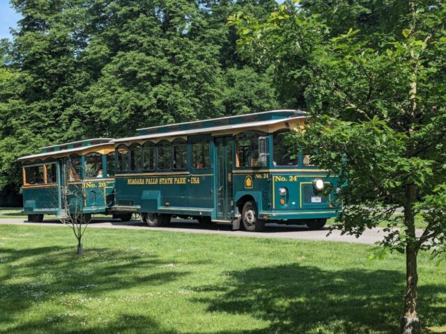 Niagara Falls Scenic Trolley