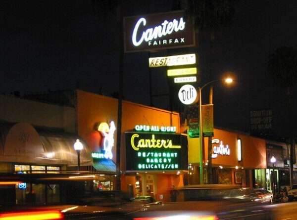 Canters Deli Restaurant