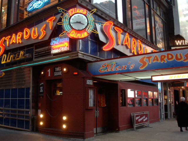 Ellen's Stardust Diner