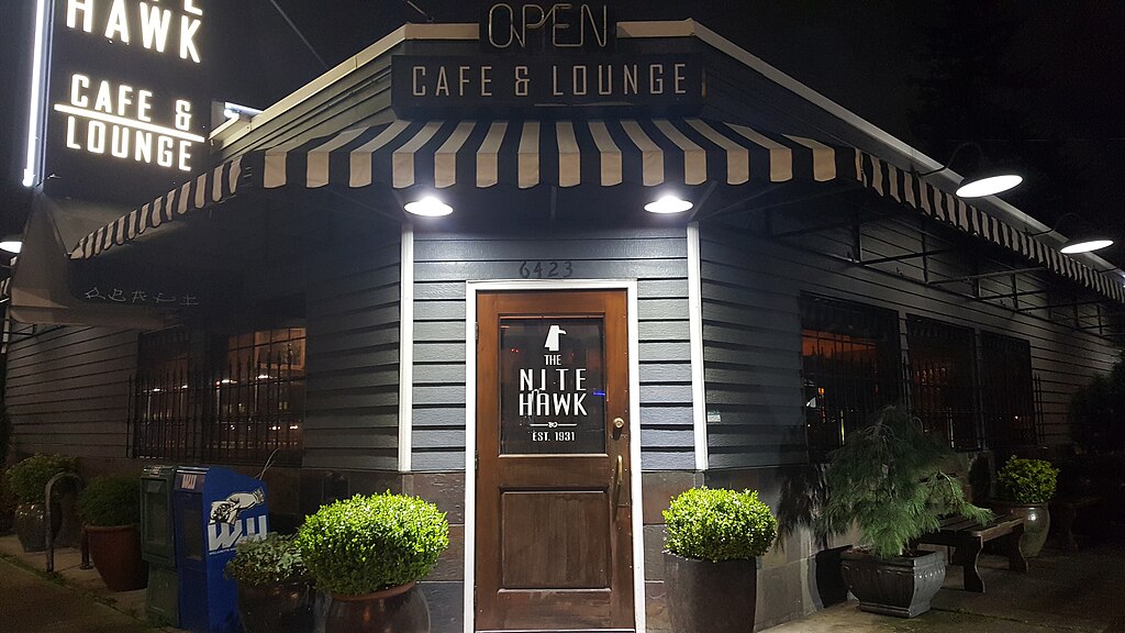 Nite Hawk Cafe & Lounge