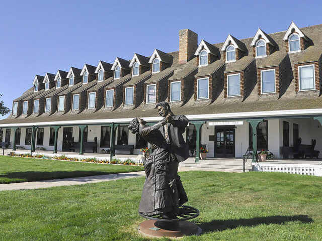 Sheridan Inn