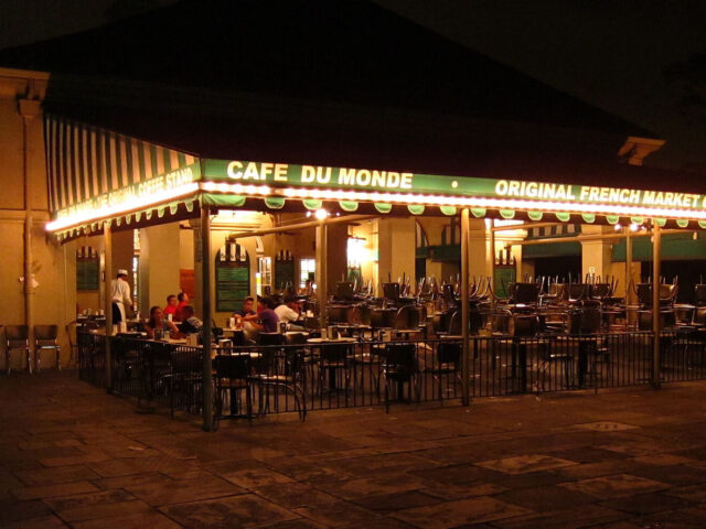 Cafe Du Monde