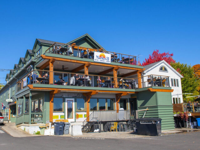 Marker 21 Restaurant