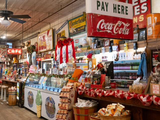 Jefferson General Store Ice Cream & Soda Fountain
