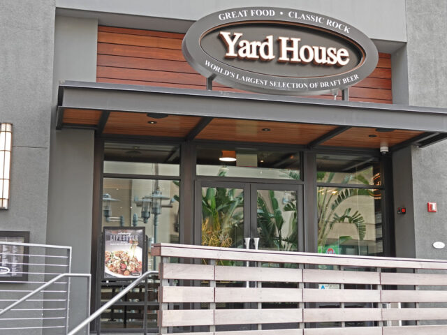 Yard House Restaurant