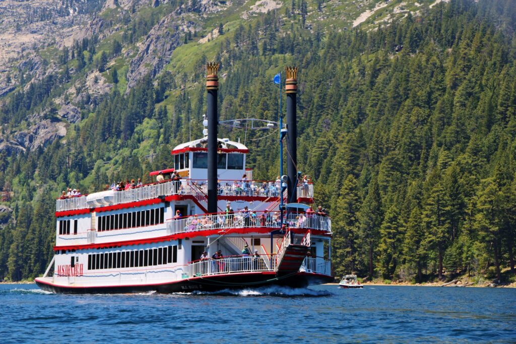 Lake Tahoe Cruises / MS Dixie II