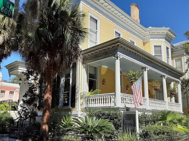 Forsyth Park Inn B&B