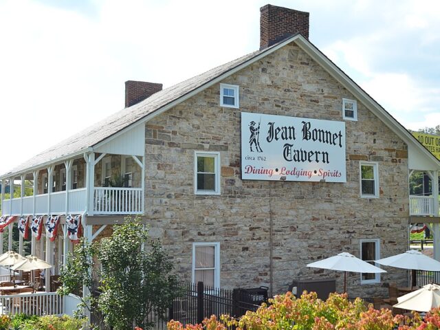 Jean Bonnet Travern B&B