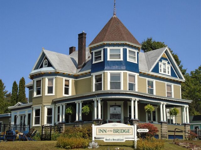 Inn at the Bridge
