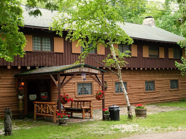 Presque Isle Lodge B&B