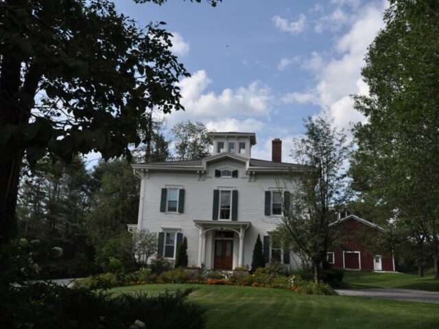 Antique Mansion B&B
