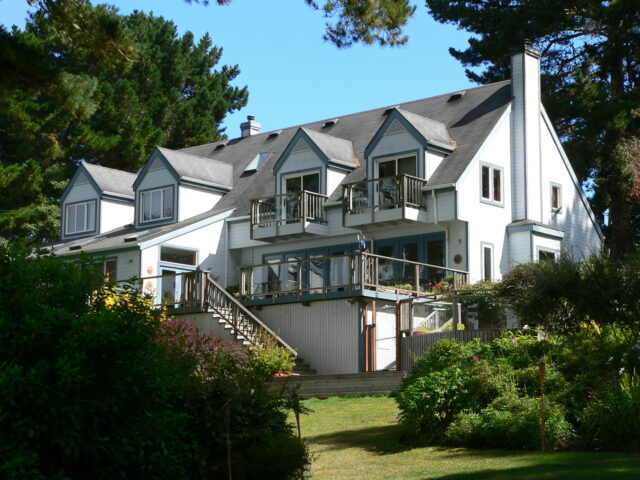 Lost Whale Inn B&B