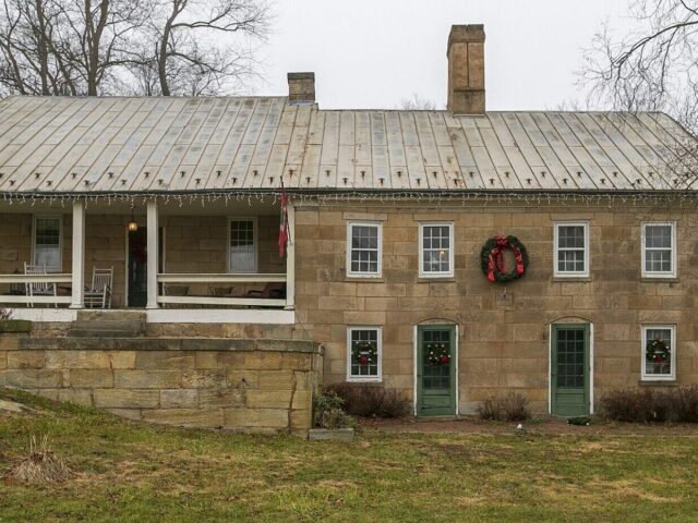 Headley Inn Winery & Vineyard B&B