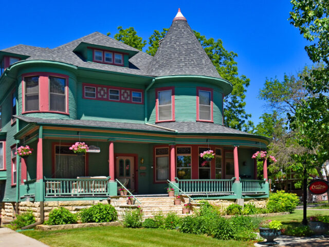 The Grinnellian B&B