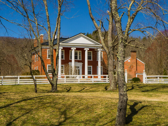 Hidden Valley Bed & Breakfast