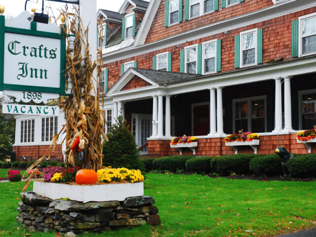 Crafts Inn