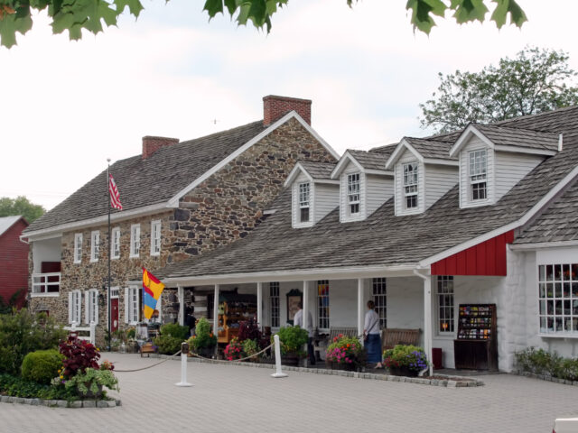 Historic 1776 Dobbin House Tavern