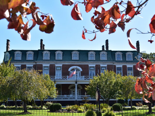 Martha Washington Inn