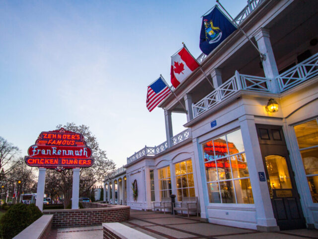 Zehnders famous Chicken Dinners