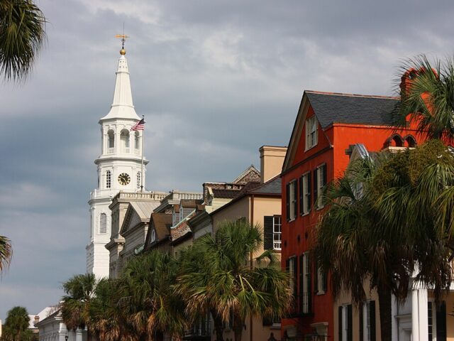 Charleston Gallery Association Art Walk