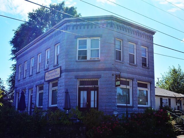 Pheasant Run Winery & Tasting Room