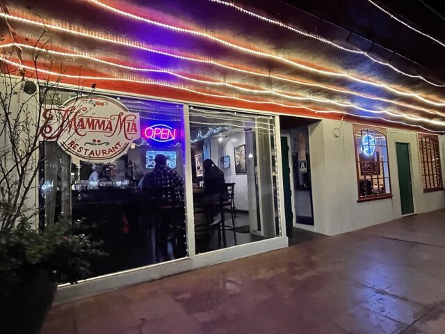 Mamma Mia Restaurant