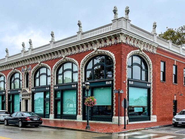 Audrain Automobile Museum
