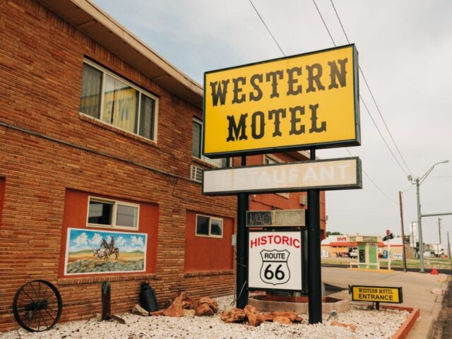 Western Motel