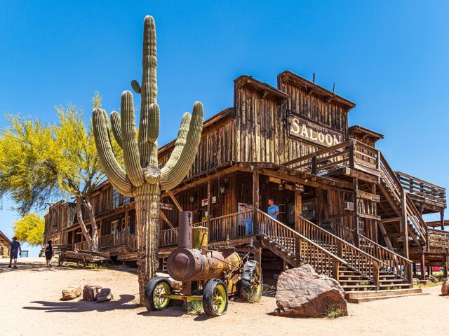 Mammoth Steakhouse & Saloon