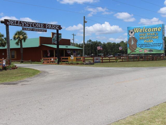 Yogi Bear's Jellystone Park Camp-Resort