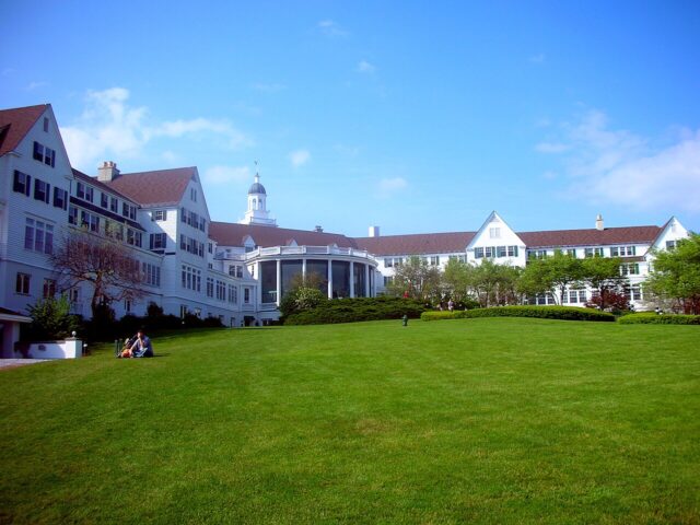 The Sagamore Resort