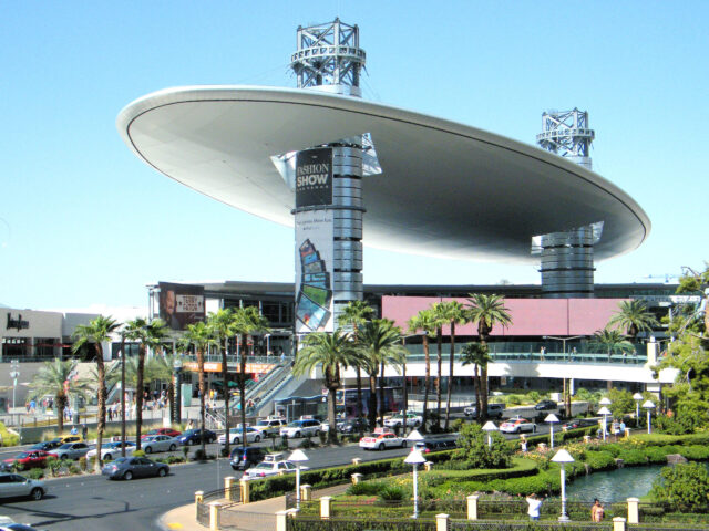 Fashion Show Mall